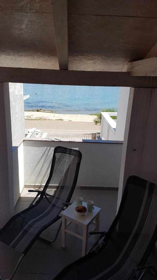 Apartman Mara Vir Kültér fotó